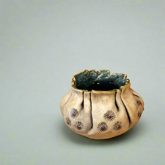 Pleated Pinch Pot - Kathy Jeffers